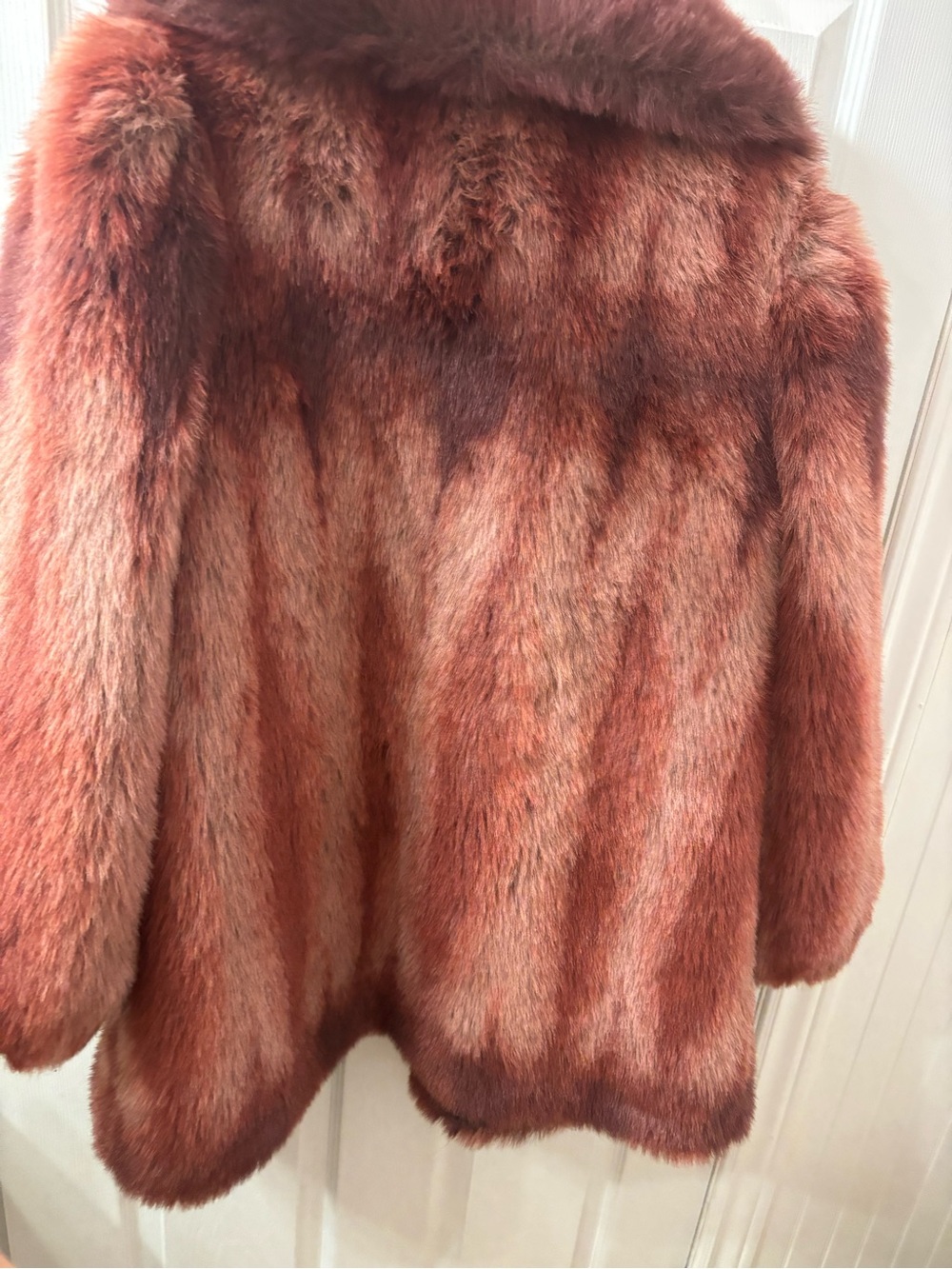 Vintage Plush Teddy Jacket in Rust-Tone Faux Fur